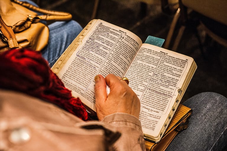 Bible Ready By Adult Shalom101
